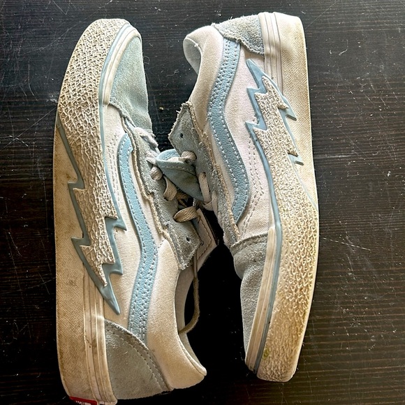 Kids Vans shoes, size 2.5. Old skool bolt. - Picture 1 of 8